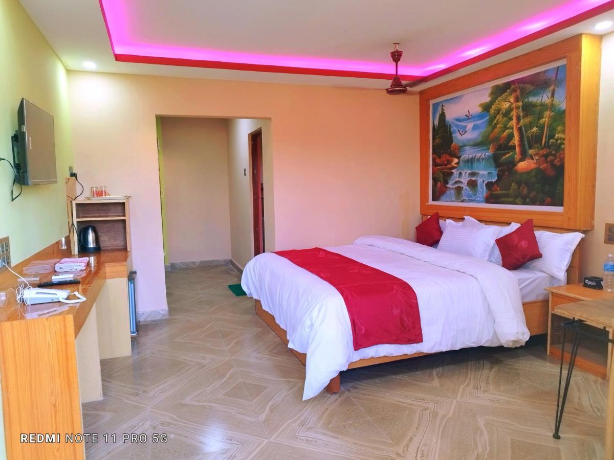 Hotel National Park- A Peaceful Family Home Where You Can Stay Peace And Enjoy And Organize The Wildlife Safari Читван Экстерьер фото
