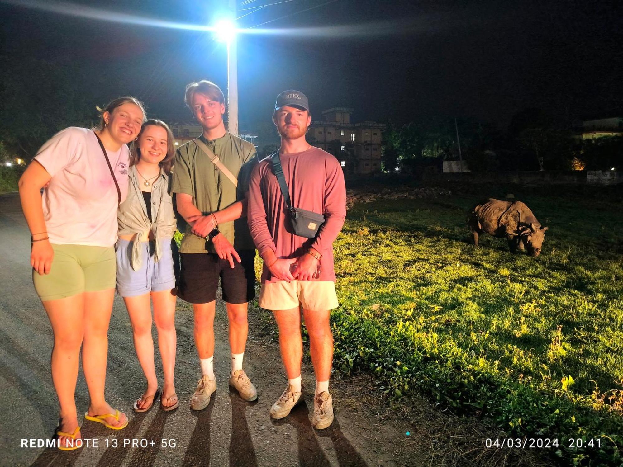 Hotel National Park- A Peaceful Family Home Where You Can Stay Peace And Enjoy And Organize The Wildlife Safari Читван Экстерьер фото